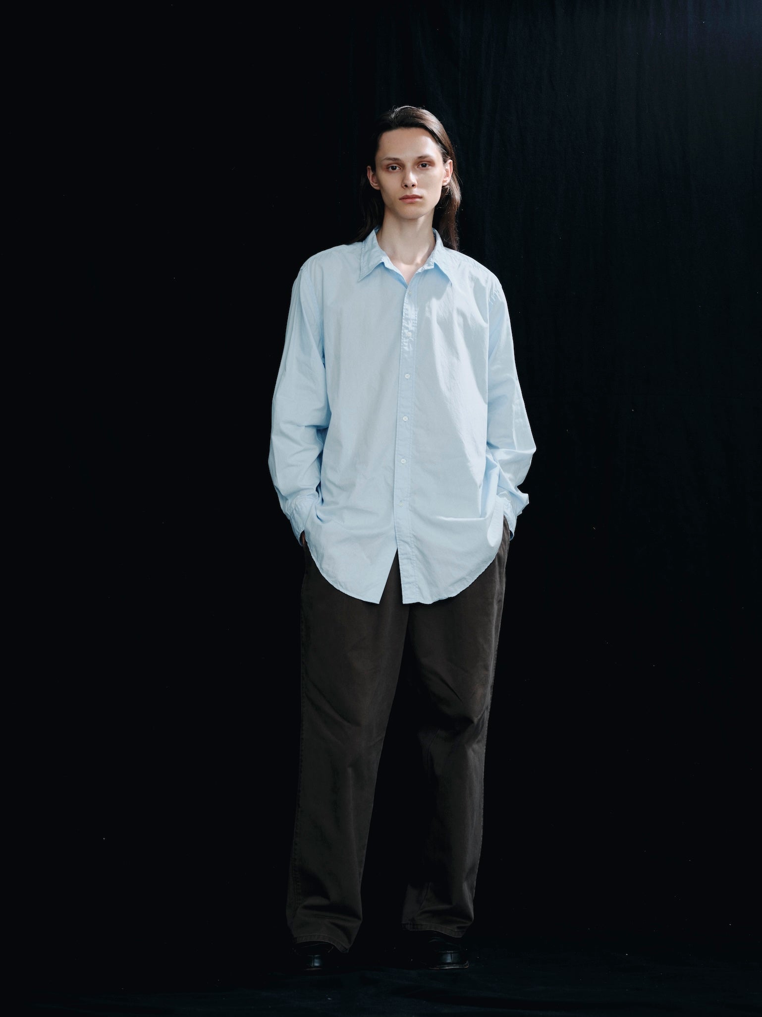 COTTON BROAD REGULAR COLLAR SHIRT(コットンブロードレギュラーカラーシャツ)|FOUNDOUR(ファウンダ)ONLINE STORE