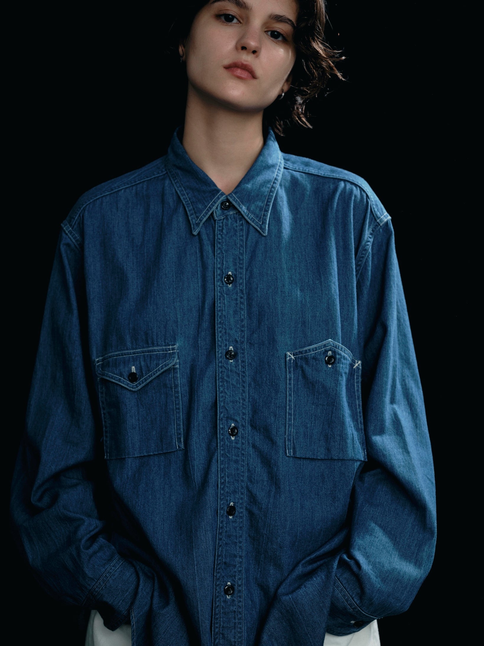 DENIM ASYMMETRIC POCKET WORK SHIRT(デニムシンメトリックポケットワークシャツ)|FOUNDOUR(ファウンダ)ONLINE STORE