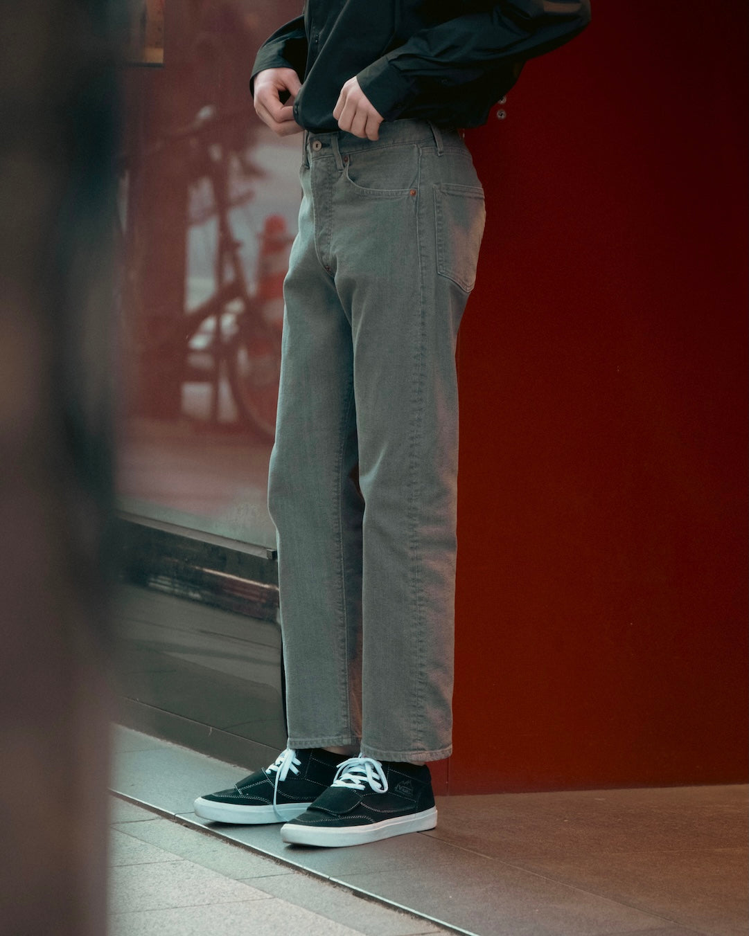 BLACK DENIM PANTS(ブラックデニムパンツ)|FOUNDOUR(ファウンダ)ONLINE STORE