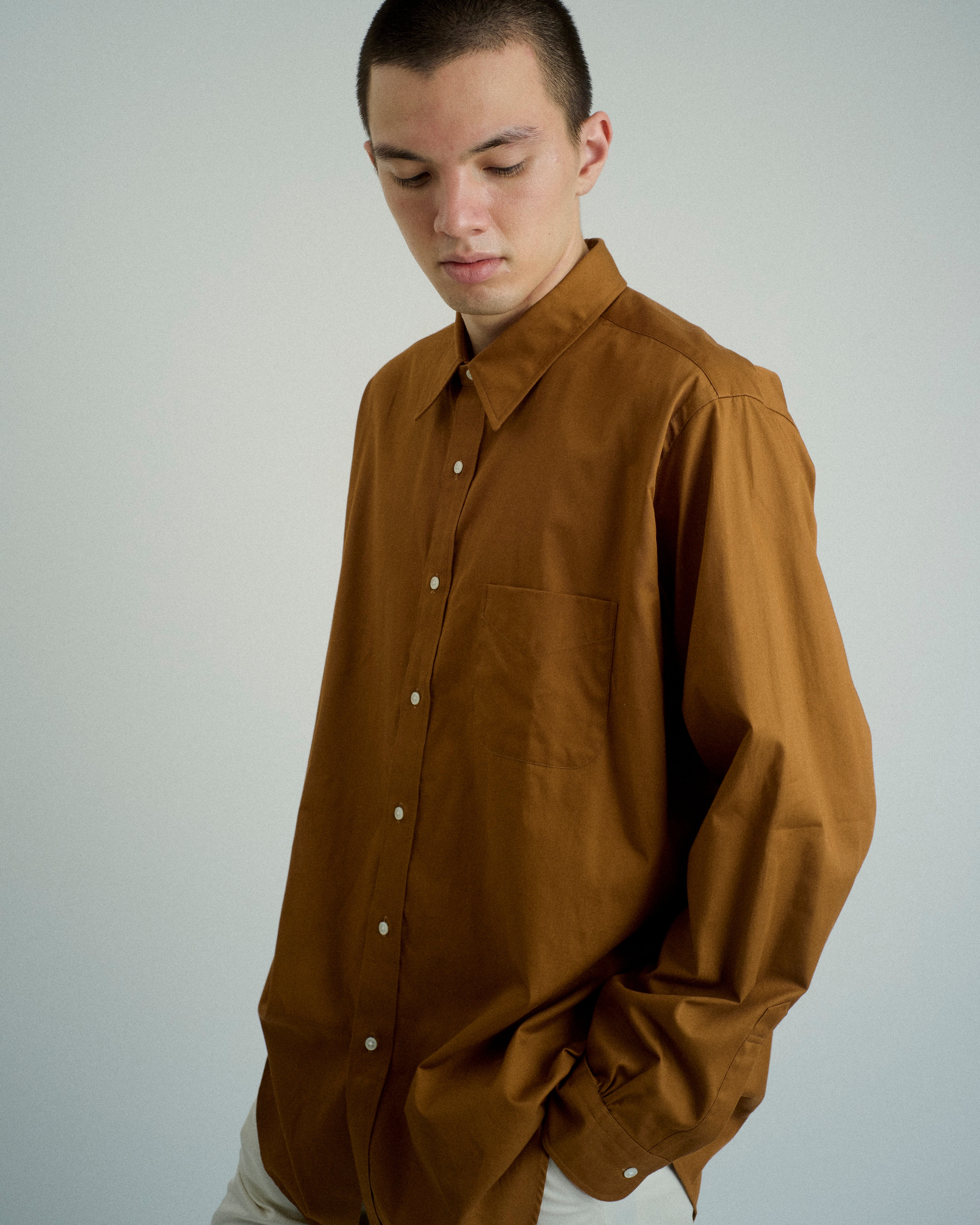 REGULAR COLLAR SHIRT(レギュラーカラーシャツ)|FOUNDOUR(ファウンダ)ONLINE STORE