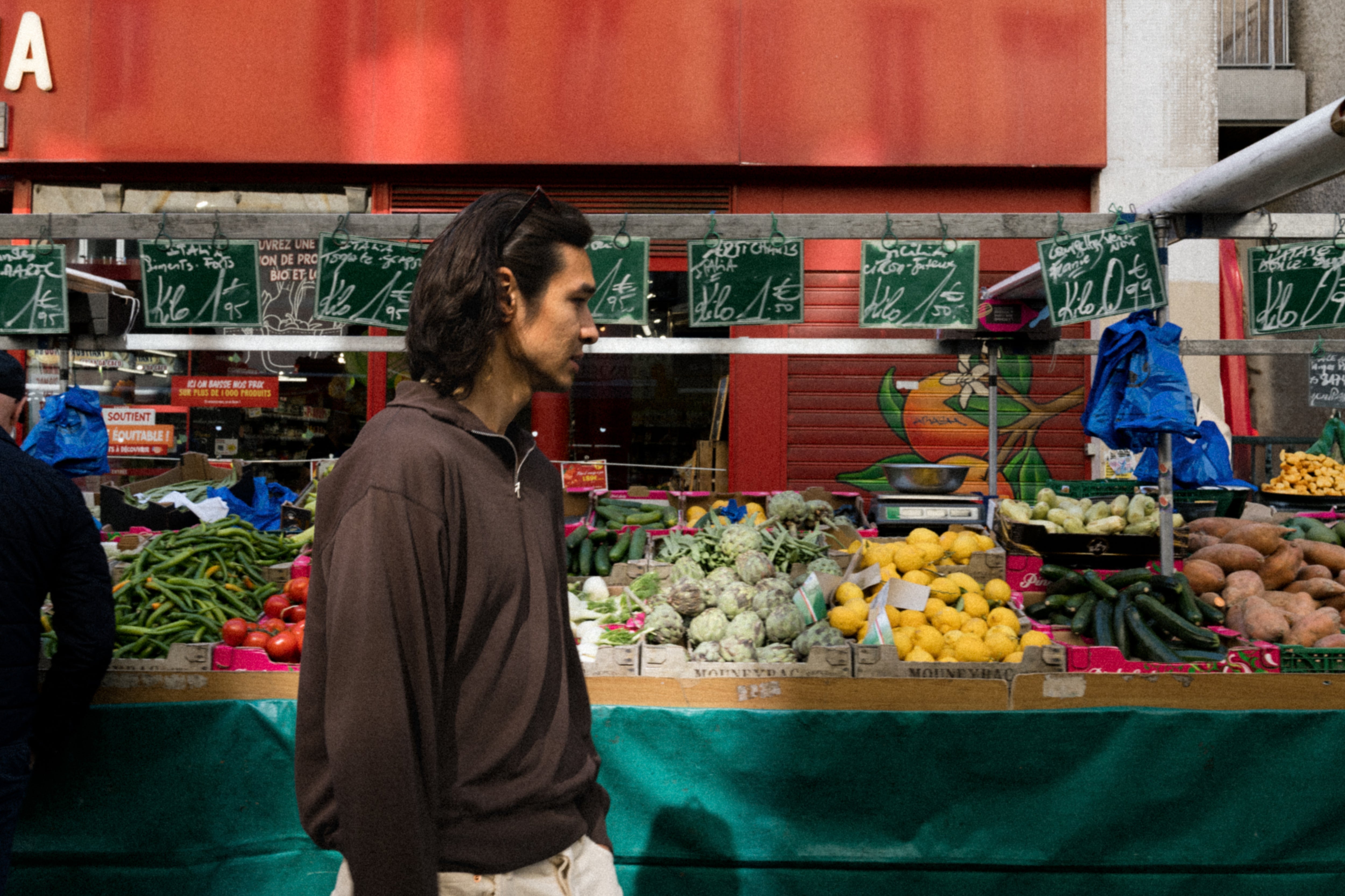 日曜日のマルシェ