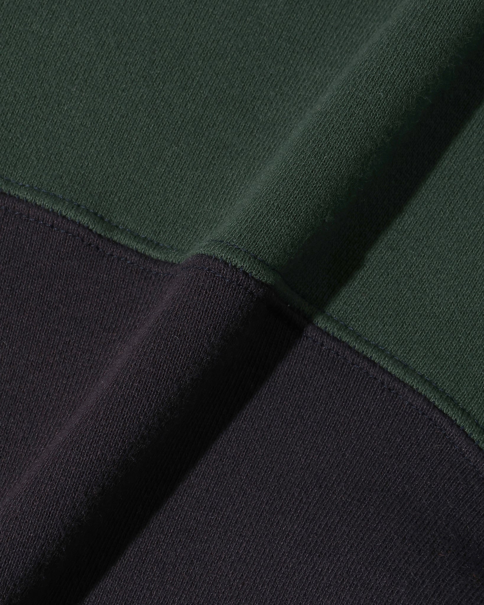 SWEAT SHIRT