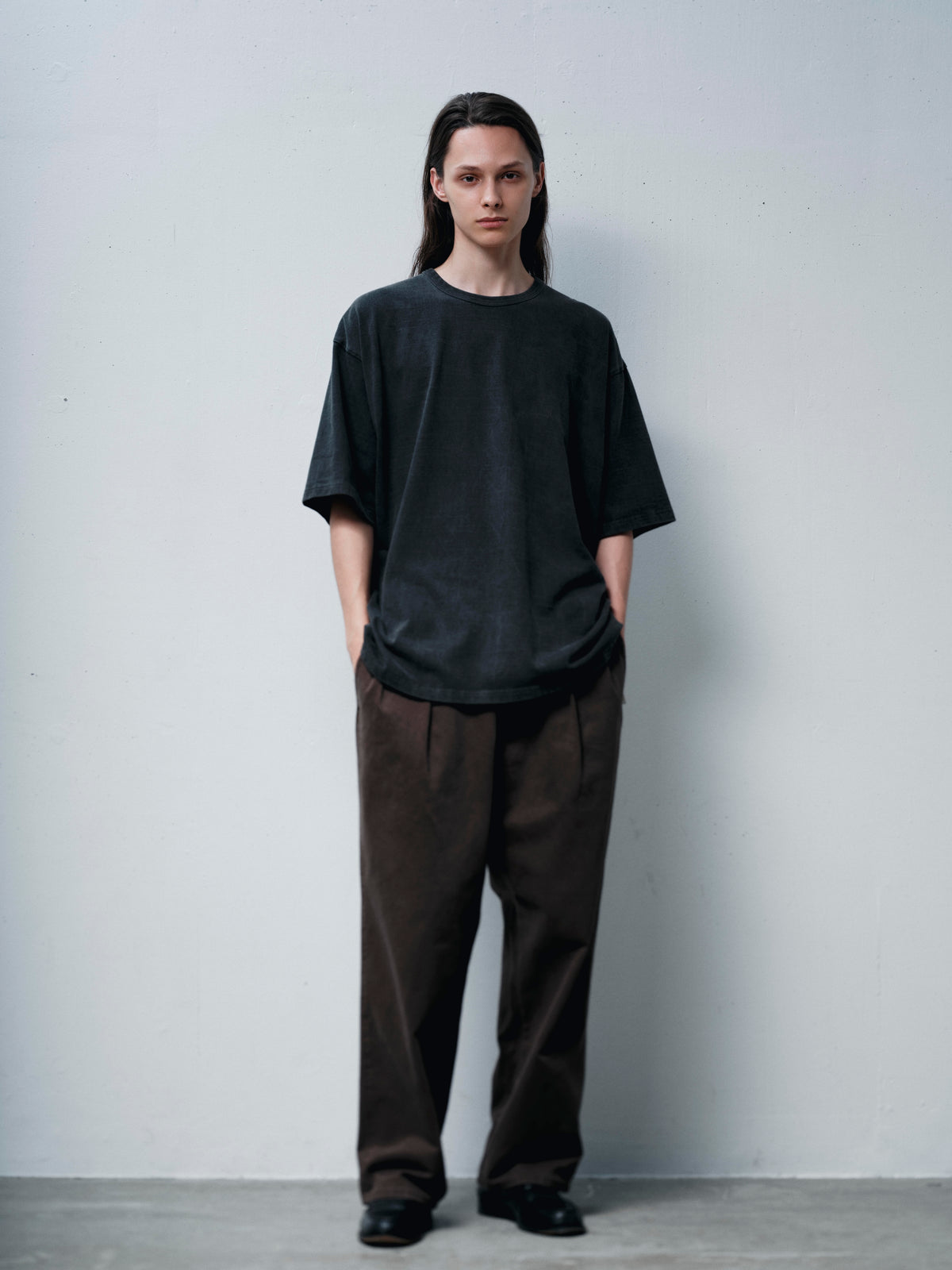 COTTON WIDE TUCK CHINOS（コットンワイドタックチノ）｜FOUNDOUR（ファウンダ）ONLINE STORE