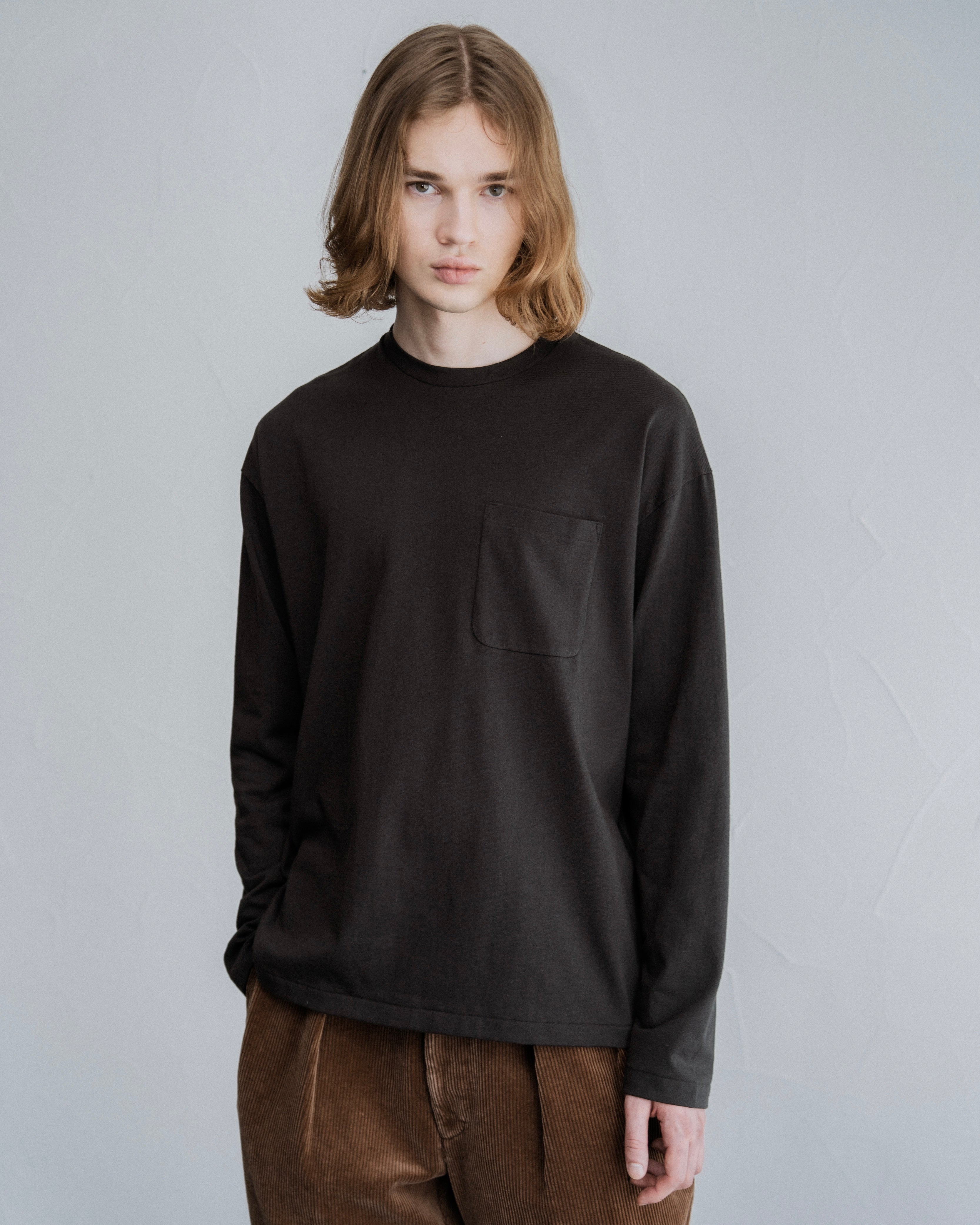 COTTON POCKET LONG SLEEVE TEE（コットンポケットロングスリーブTシャツ）｜FOUNDOUR（ファウンダ）ONLINE STORE