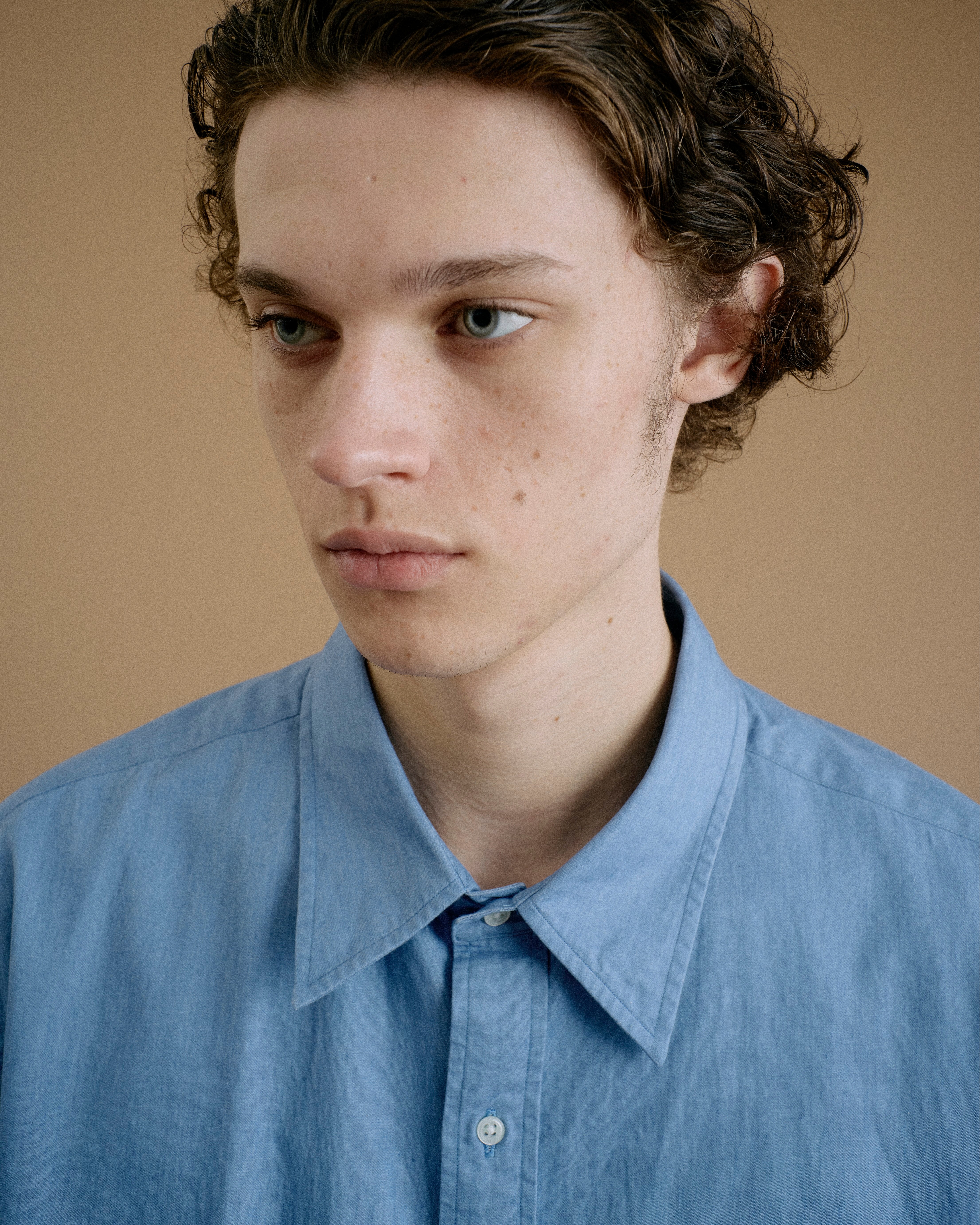 REGULAR COLLAR DENIM SHIRT（レギュラーカラーデニムシャツ）｜FOUNDOUR（ファウンダ）ONLINE STORE