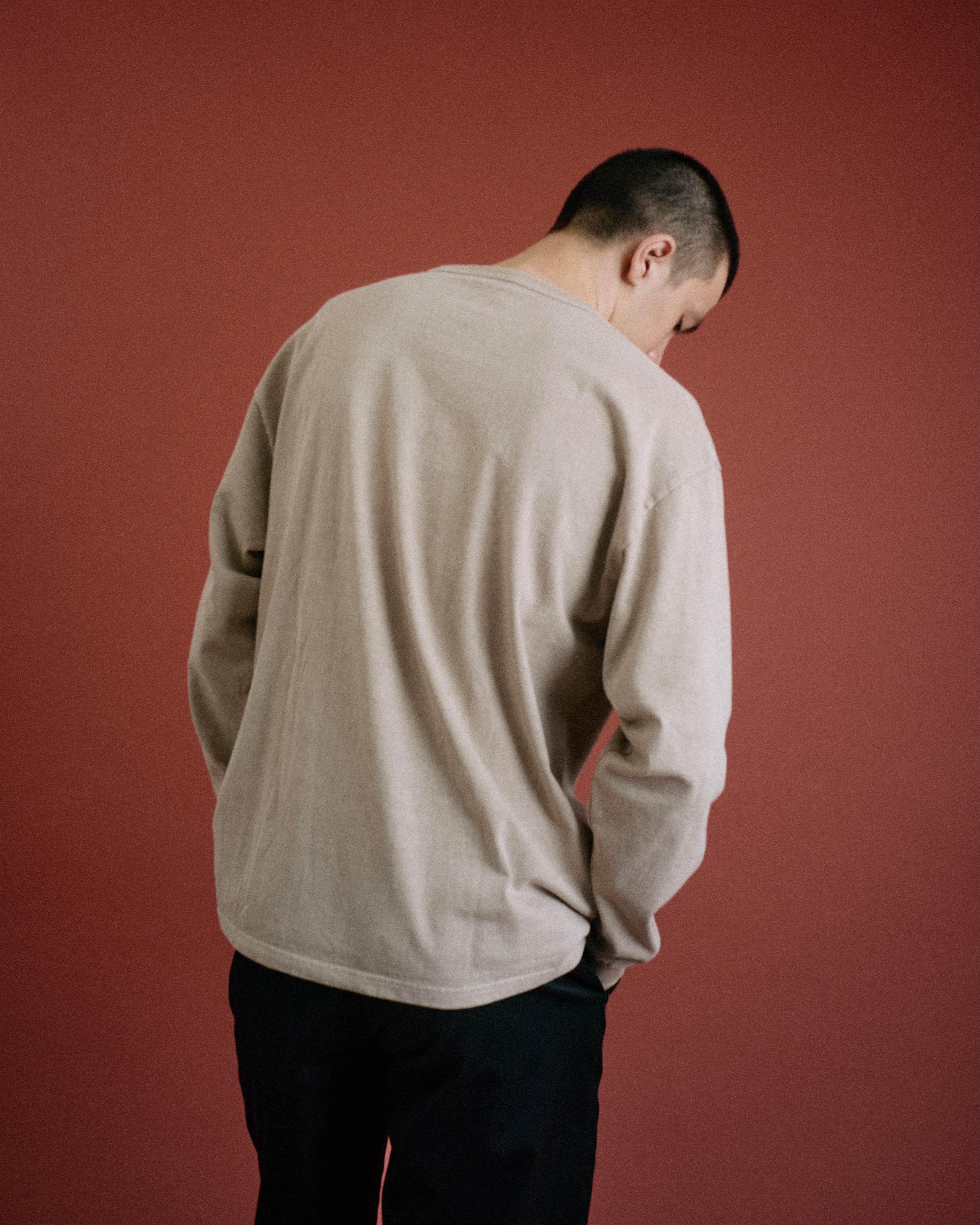 LONG SLEEVE FADE TEE SHIRT（ロングスリーブフェードTシャツ）｜FOUNDOUR（ファウンダ）ONLINE STORE